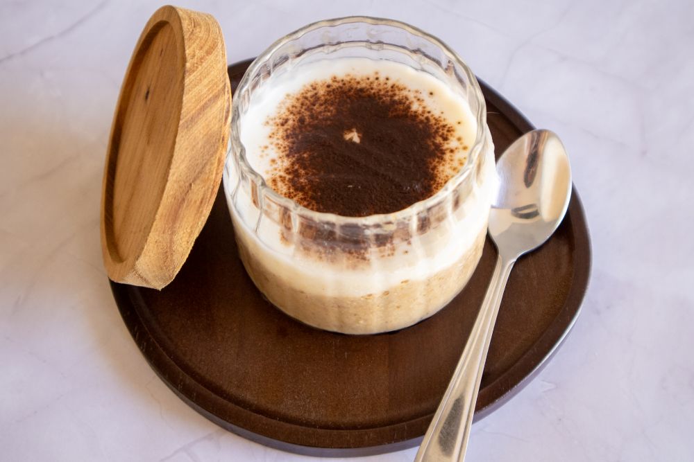 Tiramisu Overnight Oats